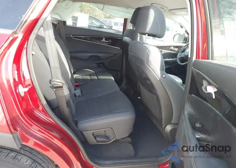 2017 Kia Sorento 2.4L Lx из США, поврежденный, VIN 5XYPG4A36HG269118